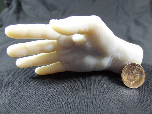 High-resolution SLA 3D printing for art and design